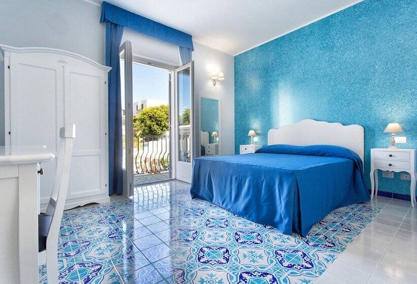 수피리어 룸, Odysseus