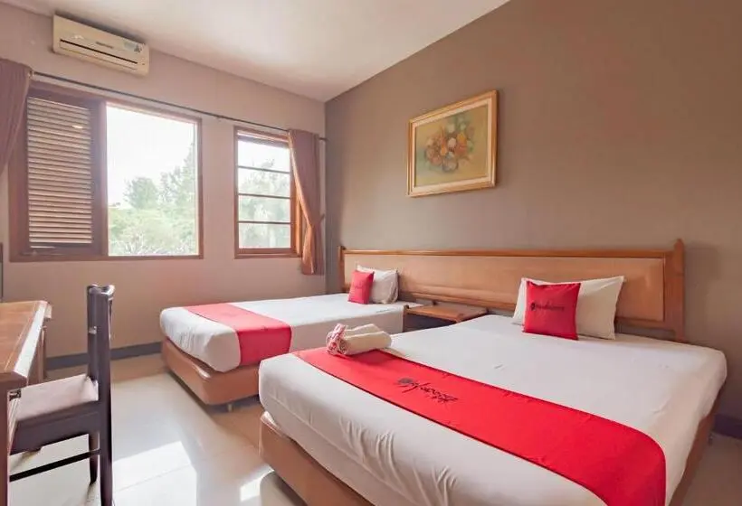 デラックスルーム, Reddoorz Near Institut Teknologi Bandung 2