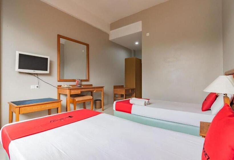 수피리어 룸, Reddoorz Near Institut Teknologi Bandung 2