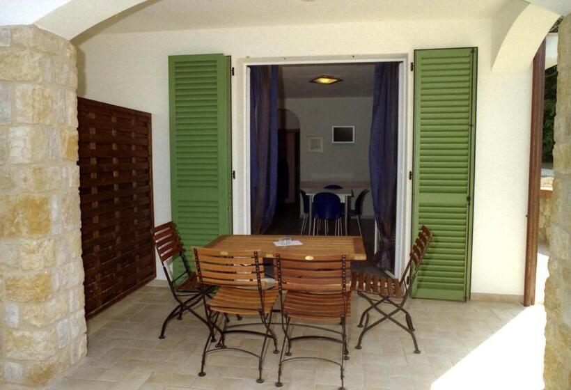 خانه 2 خوابه, Etruriamare