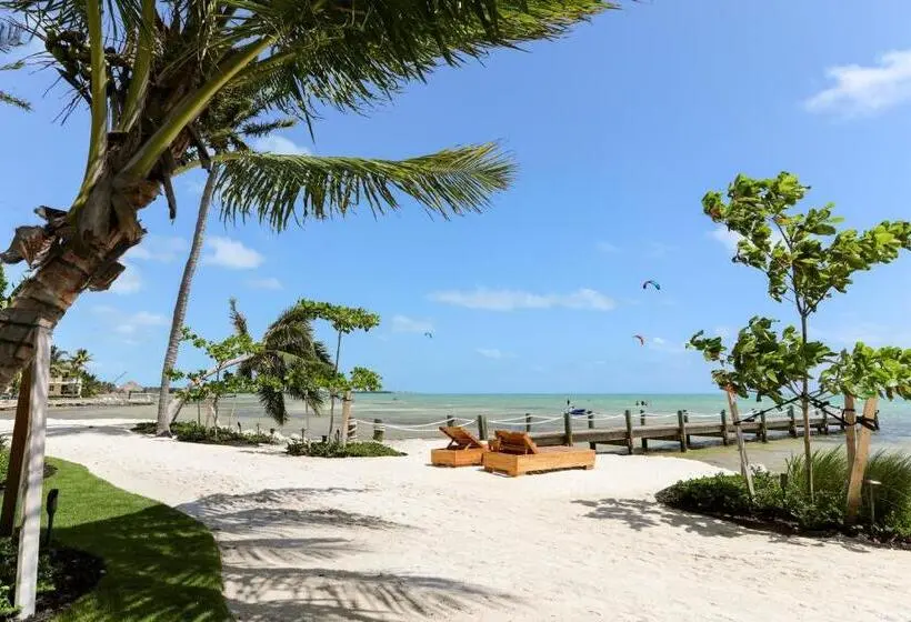 Standard-huone, Grassy Flats Resort & Beach Club