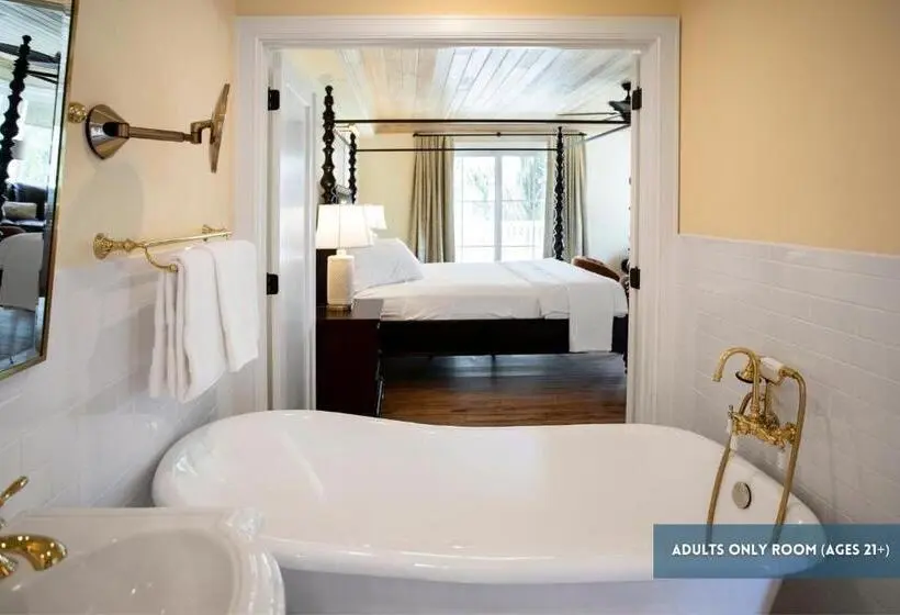 Deluxe-studio, Grassy Flats Resort & Beach Club