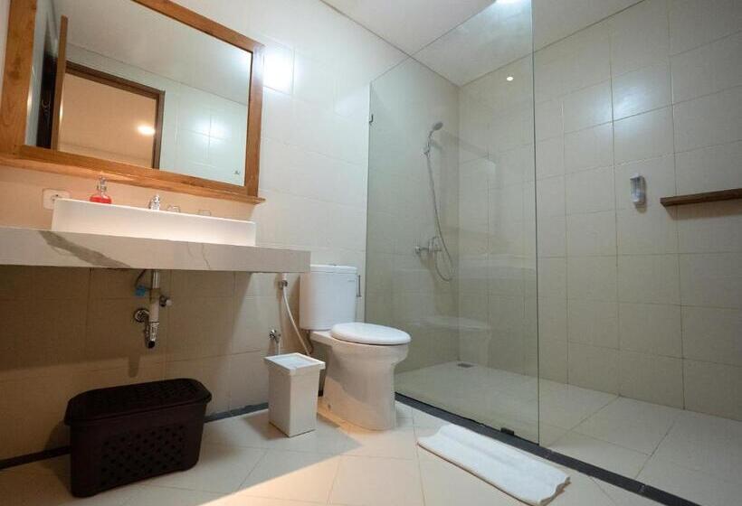 Delüks Oda, Metta Agara