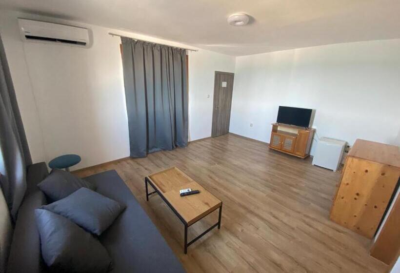 آپارتمان 1 خوابه با چشمانداز دریا, Palma Beach