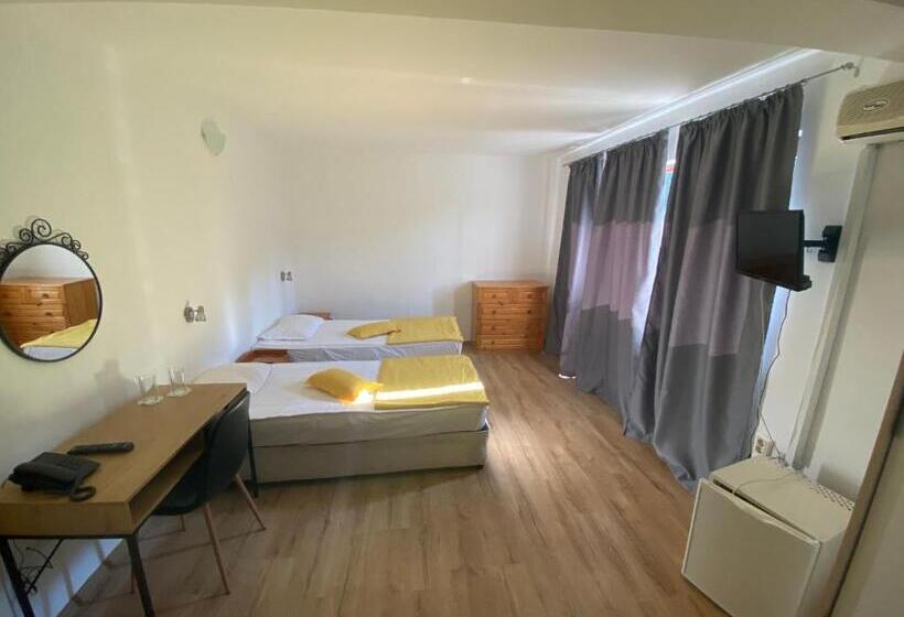 اتاق استاندارد با چشمانداز باغ, Palma Beach