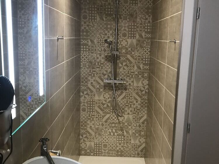 Номер Deluxe, The Originals Le Manoir De Pierre Levée