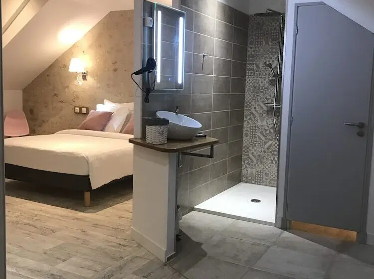 デラックスルーム, The Originals Le Manoir De Pierre Levée