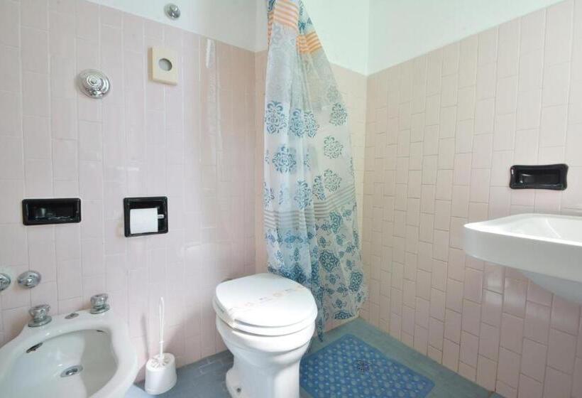 חדר סטנדרט, Maddalena