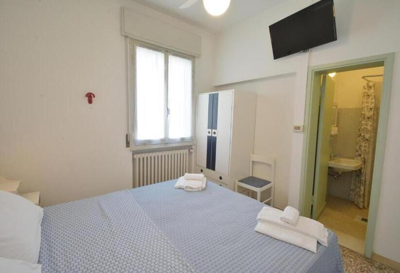 חדר אקונומי, Maddalena