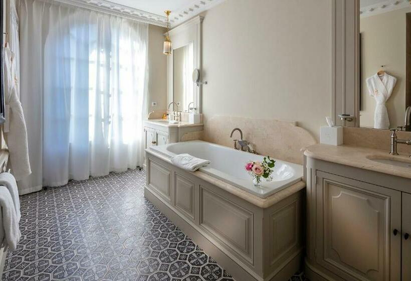 디럭스 룸, Villa Saintange