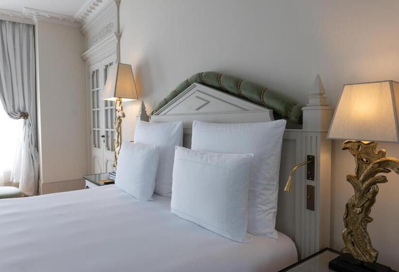 스위트, Villa Saintange