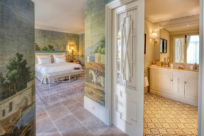 프레스티지 룸, Villa Saintange