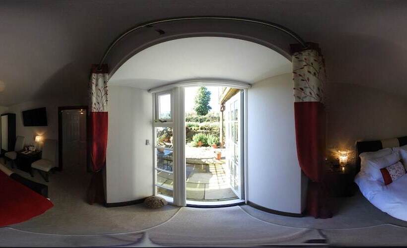 غرفة ديلوكس داخلية, Birdsong Cottage Bed And Breakfast