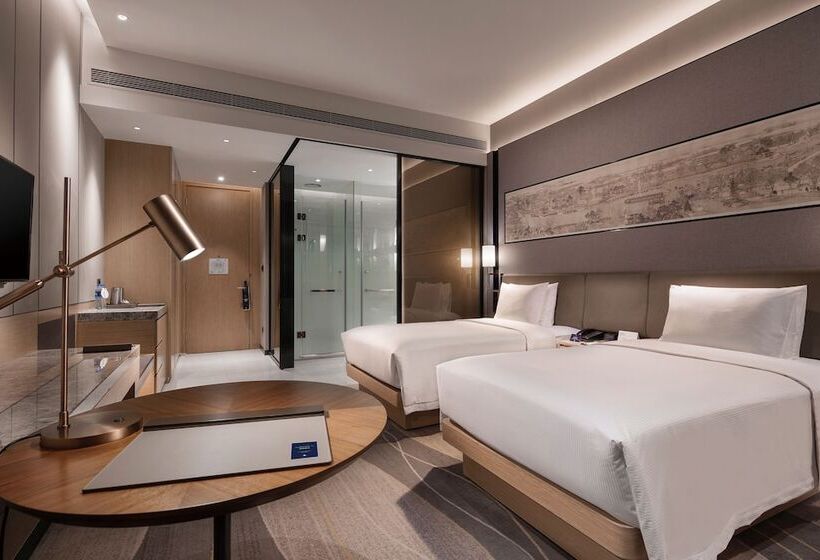 Номер Superior, Doubletree By Hilton Suzhou Wujiang