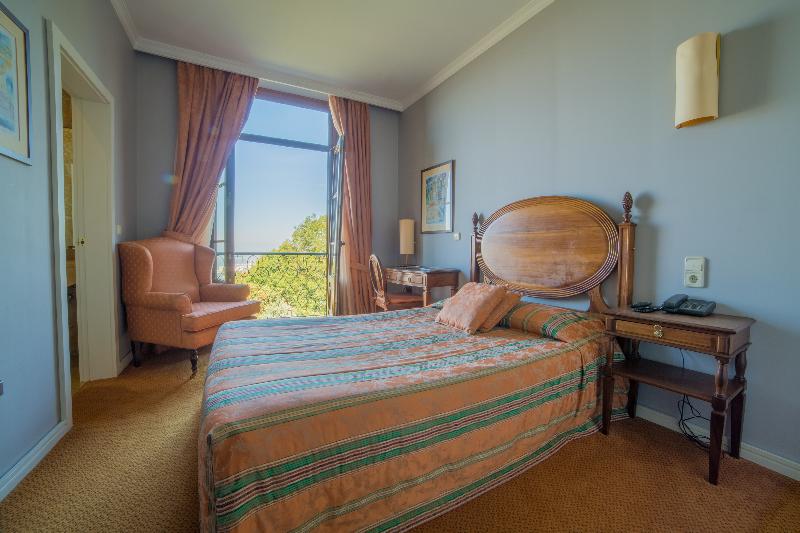 Номер Стандарт, Emerald