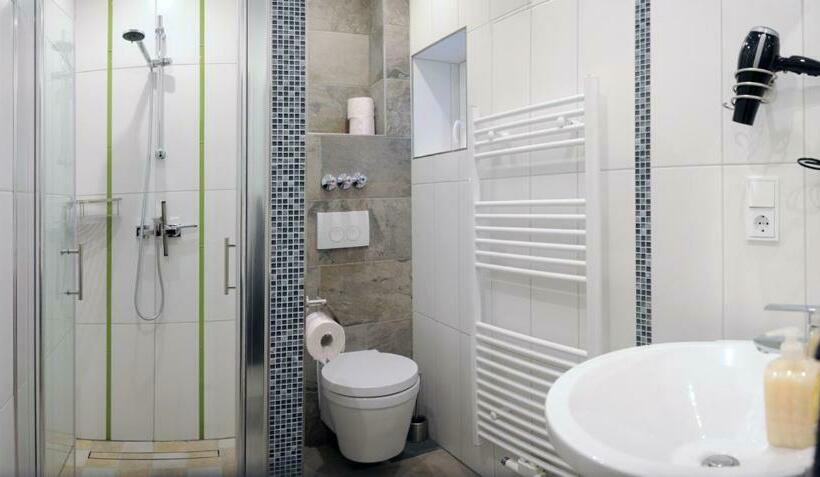 スタンダードシングルルーム, Fineapartment Neumünster