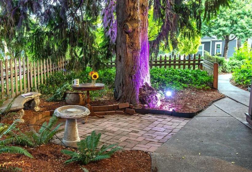 Suite Garden View, Inn At The Gorge