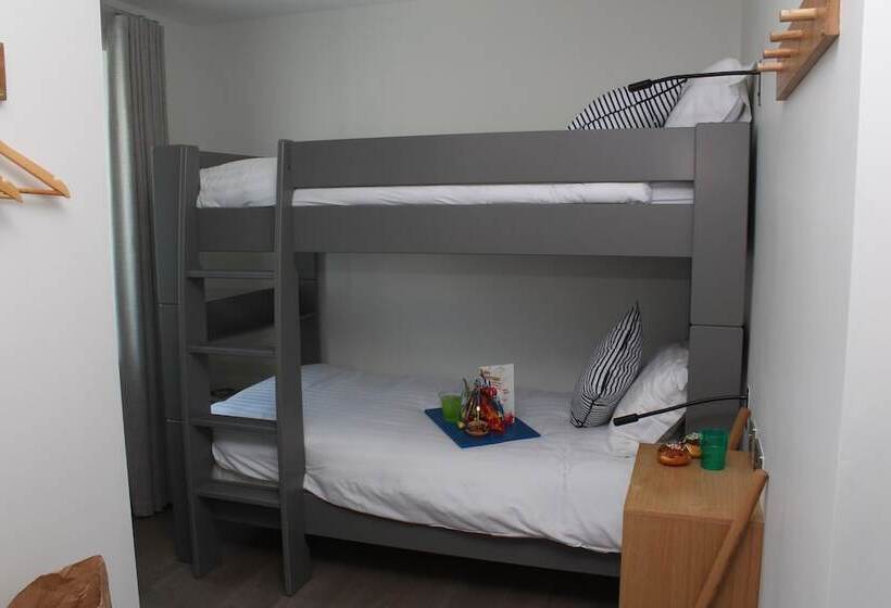 Семейный Номер, Baginbun Lodge