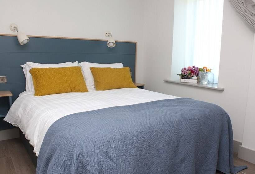 חדר סטנדרט מותאם לאדם עם מוגבלויות, Baginbun Lodge