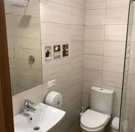 수피리어 트리플 룸, Bonus