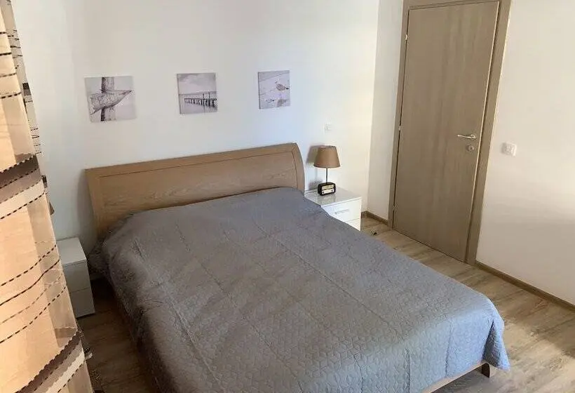 1ベッドルームアパートメント, Snagov Lake Suites