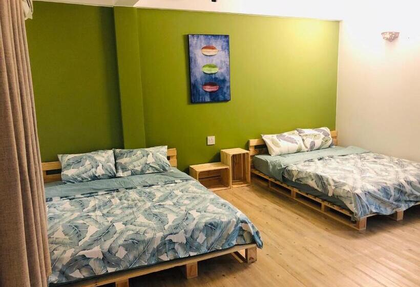 اتاق استاندارد چهار تخته, Stay Hostel   300m From The Ferry