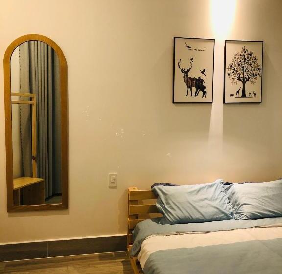 اتاق استاندارد چهارنفره با بالکن, Stay Hostel 300m From The Ferry