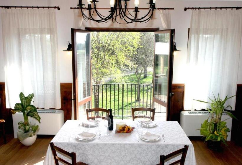 Номер Стандарт, Agriturismo Le Giarine