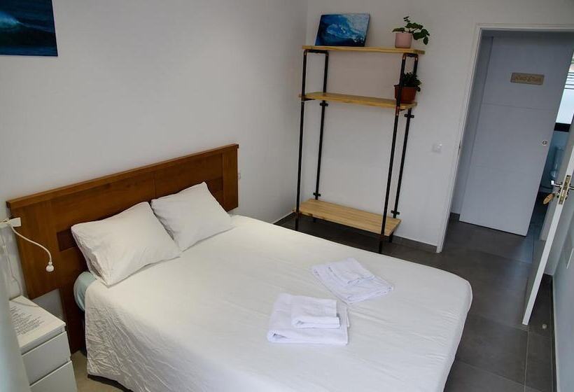 غرفة قياسية, Maar House Lajares