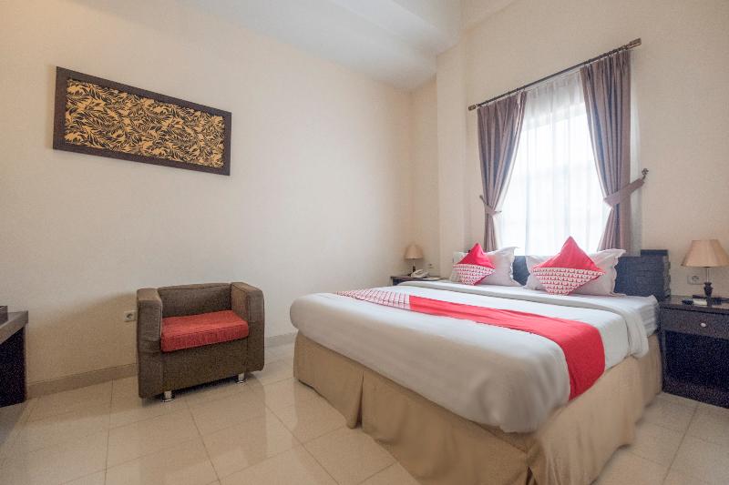 اتاق خانوادگی, Amanek Kanazawa