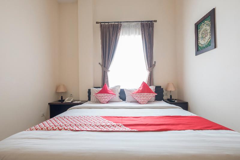 اتاق خانوادگی, Amanek Kanazawa