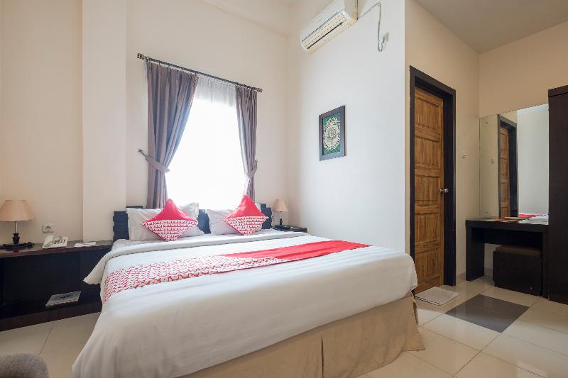 اتاق خانوادگی, Amanek Kanazawa