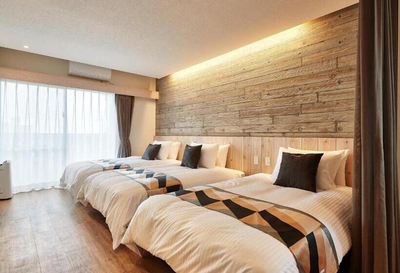 חדר סטנדרט לשלושה, Yomitan Condhotel Nd