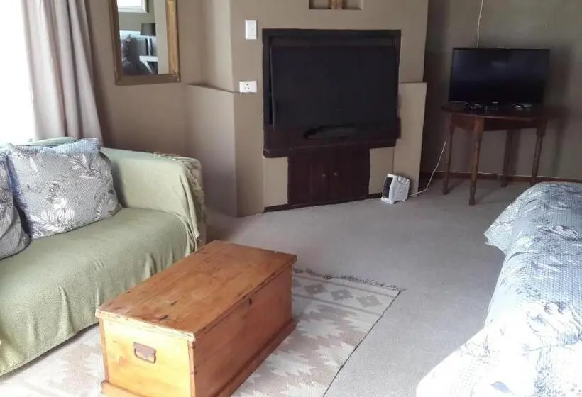 اتاق استاندارد با چشم‌انداز دریا, Point Lodge Knysna