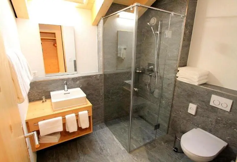 Habitació Superior, Espen