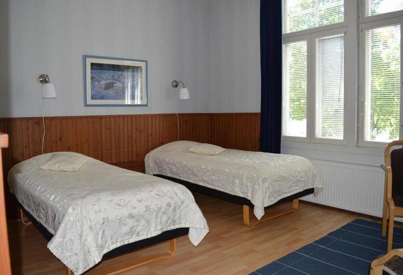 Номер Стандарт, Gasthaus Pooki