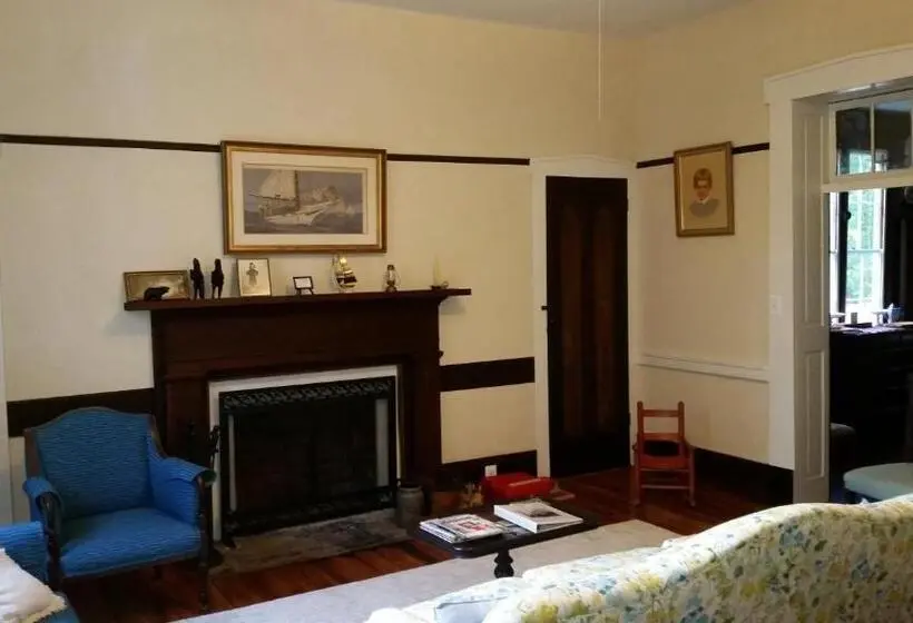 Perhehuone, Mountain Home Bed & Breakfast