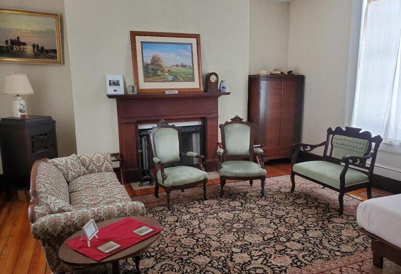 장애인을 위한 스탠다드 룸, Mountain Home Bed & Breakfast