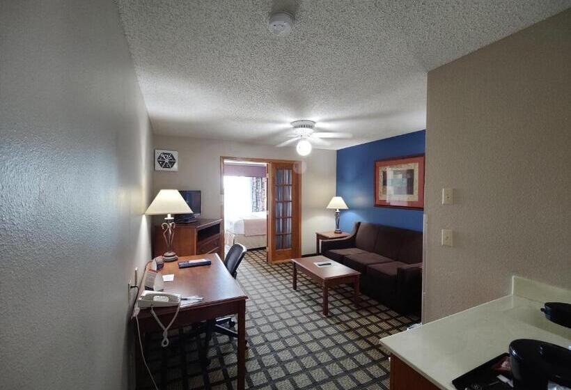 Люкс Кровать Кинг, Baymont By Wyndham Albany