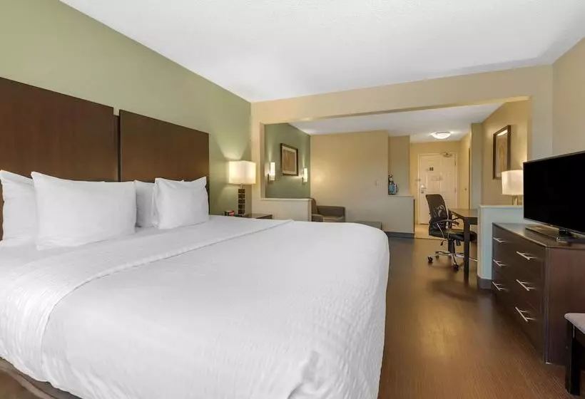 スイート, Best Western Hilliard Inn & Suites