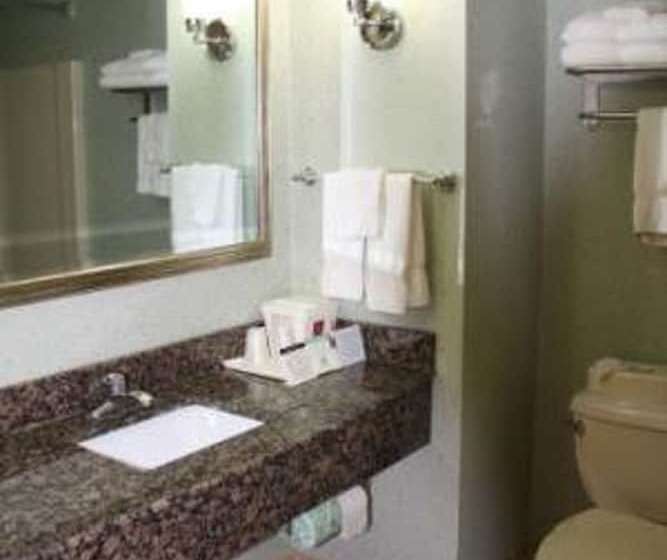 جناح, Comfort Suites