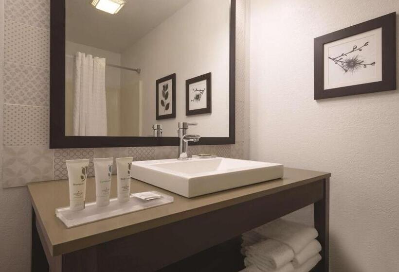 غرفة قياسية سرير كينج, Country Inn & Suites By Radisson, Germantown, Wi