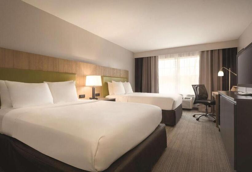 غرفة قياسية لذوى الاحتياجات الخاصة, Country Inn & Suites By Radisson, Germantown, Wi