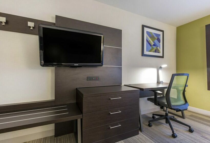 스탠다드 룸, Holiday Inn Express And Suites Chicago West   St Charles, An Ihg