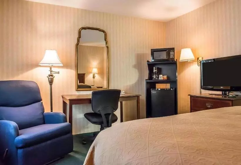 スタンダードルーム, Quality Inn Pittsburgh Airport