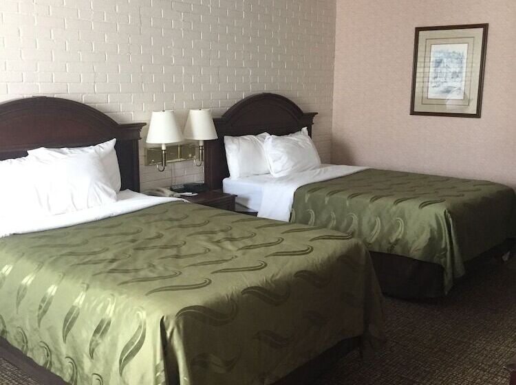 Номер Стандарт 2 Двуспальные Кровати, Quality Inn Pittsburgh Airport