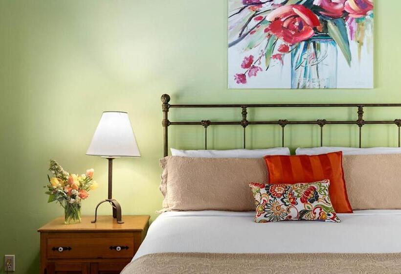 غرفة قياسية سرير كينج, The La Conner Inn