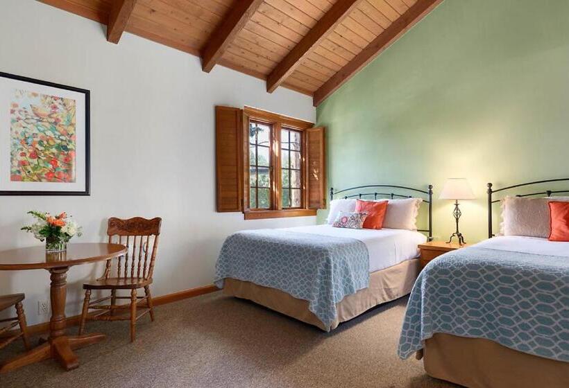 غرفة قياسية, The La Conner Inn