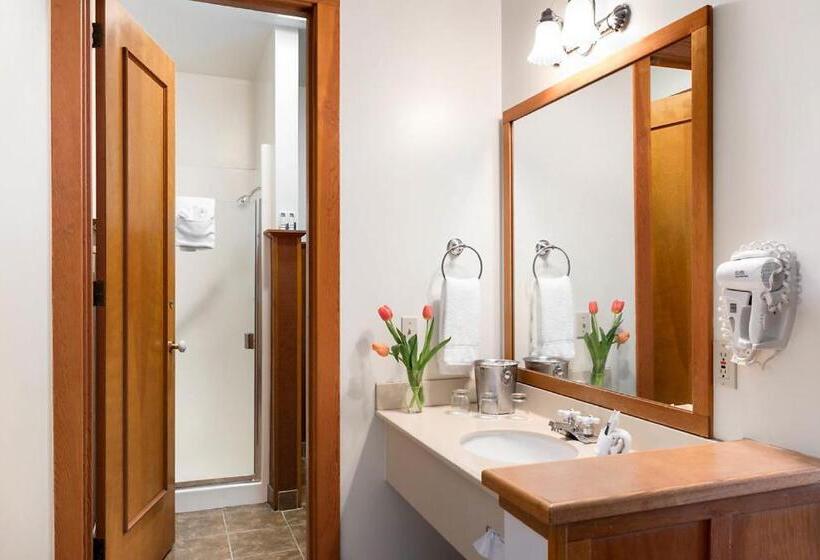 Номер Стандартный Кровать Куин, The La Conner Inn
