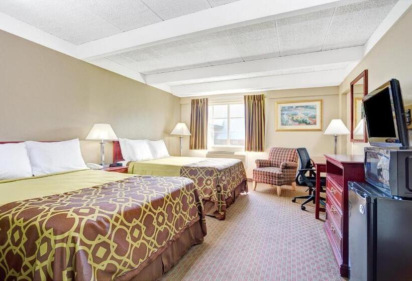 חדר סטנדרט, Travelodge By Wyndham Iowa City